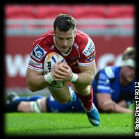 Scarlets Dragons Gareth Davies try